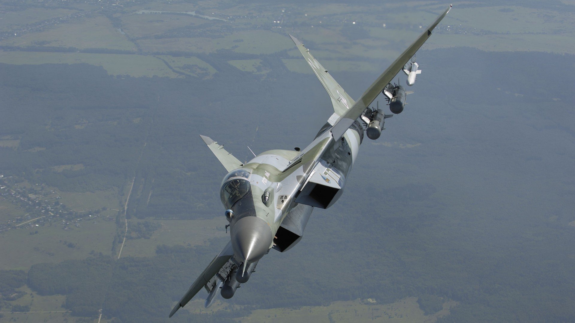 荷兰男足在预选赛中被西班牙淘汰,荷兰男足近期战绩