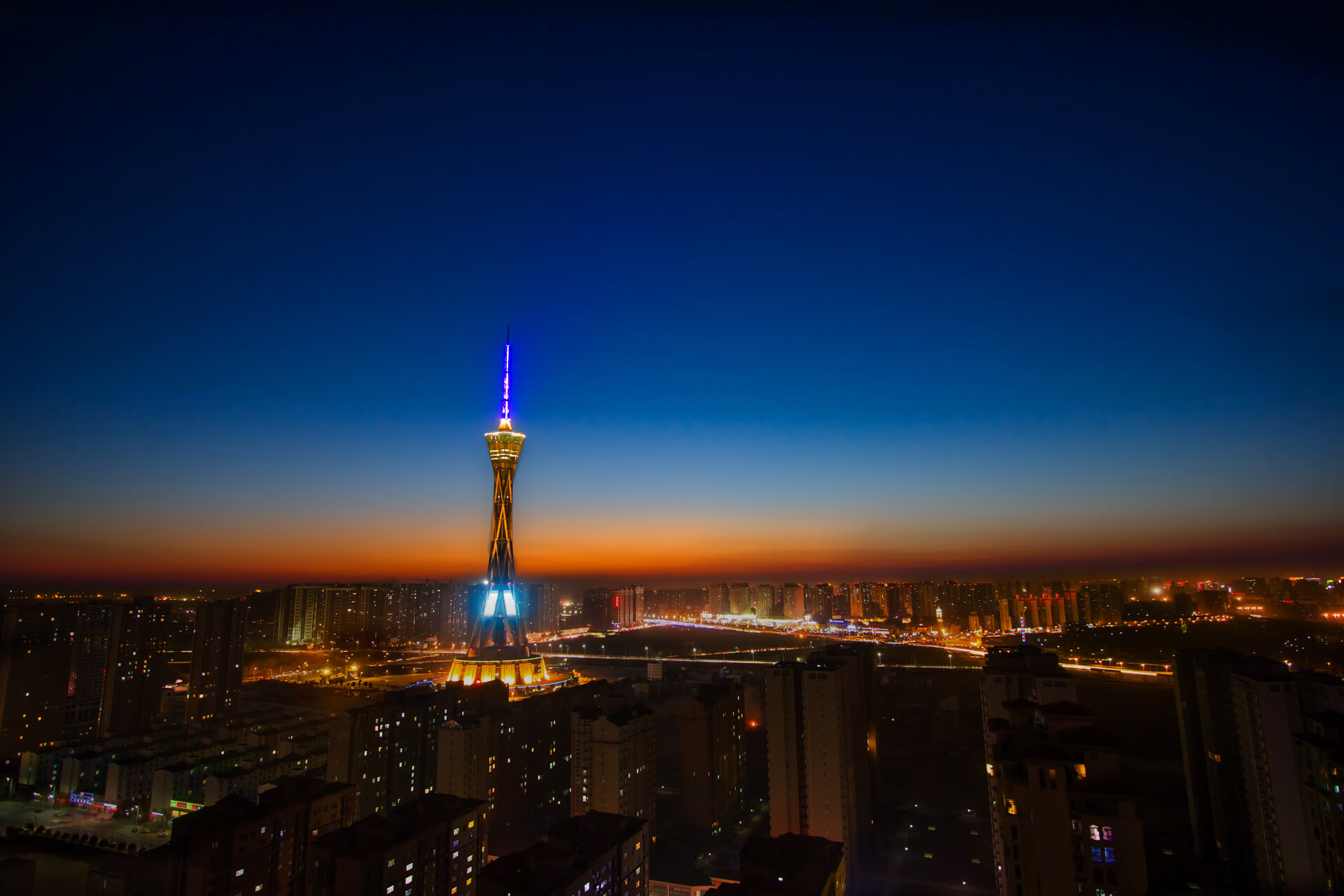 英超球队边路防守压迫与对手传中成功率之间的对比研究，英超十佳防守