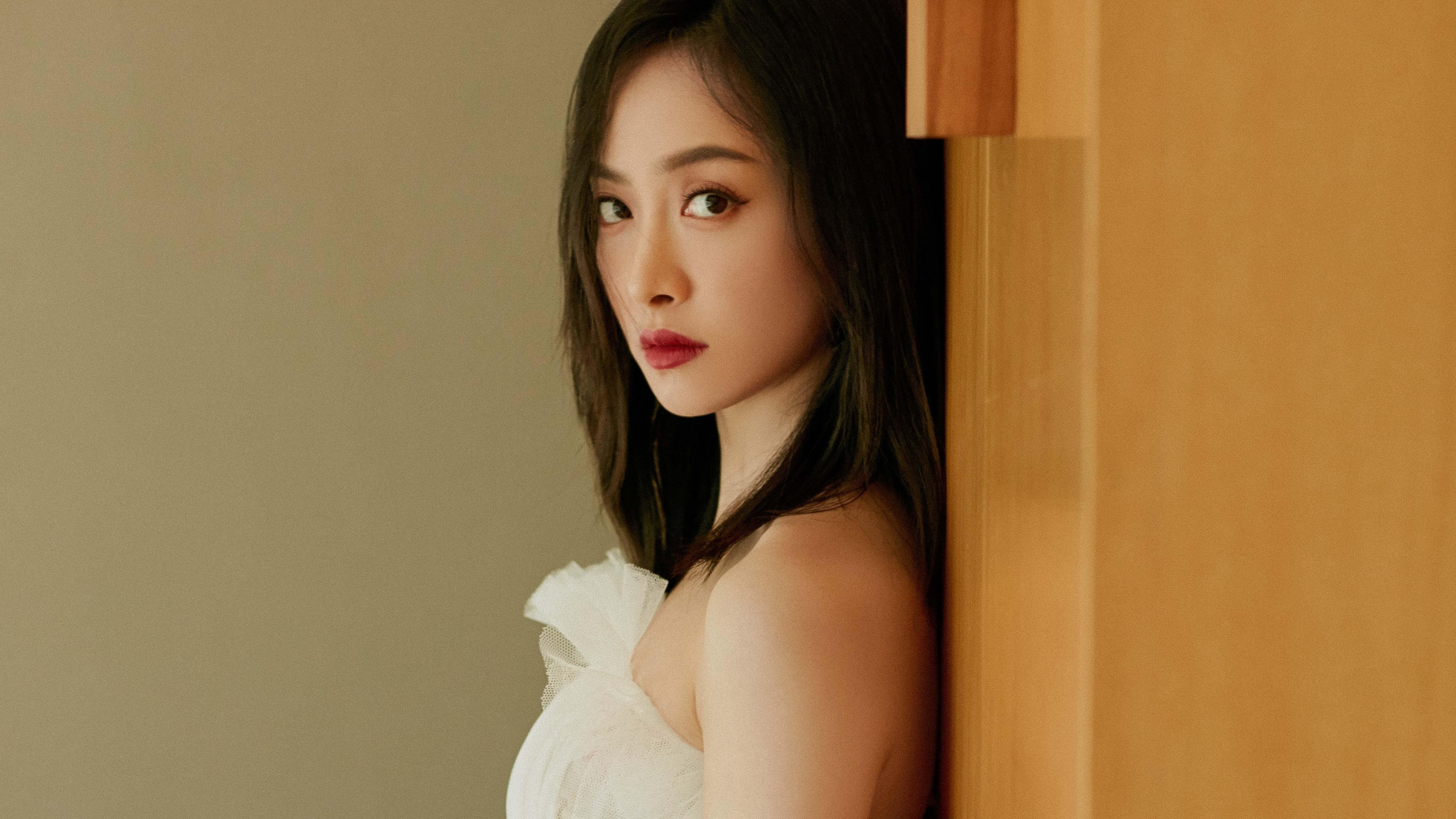 幕后故事揭示拼搏真谛,幕后故事揭示拼搏真谛的句子